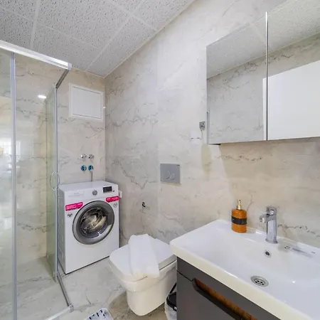 Apartament *