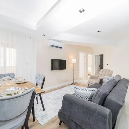 Apartament 아파트